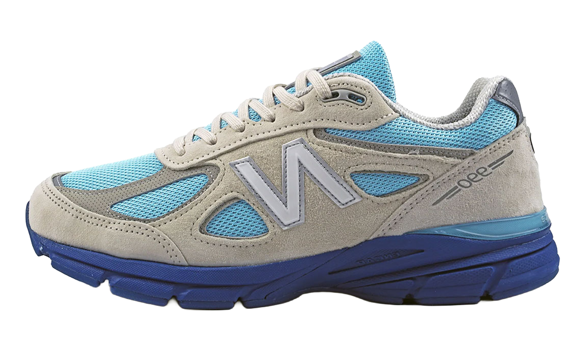 990v4 "MiUSA Moonbeam Cloud Blue" U990MB4
